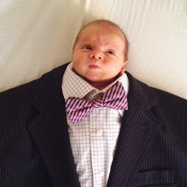 baby-in-suit4